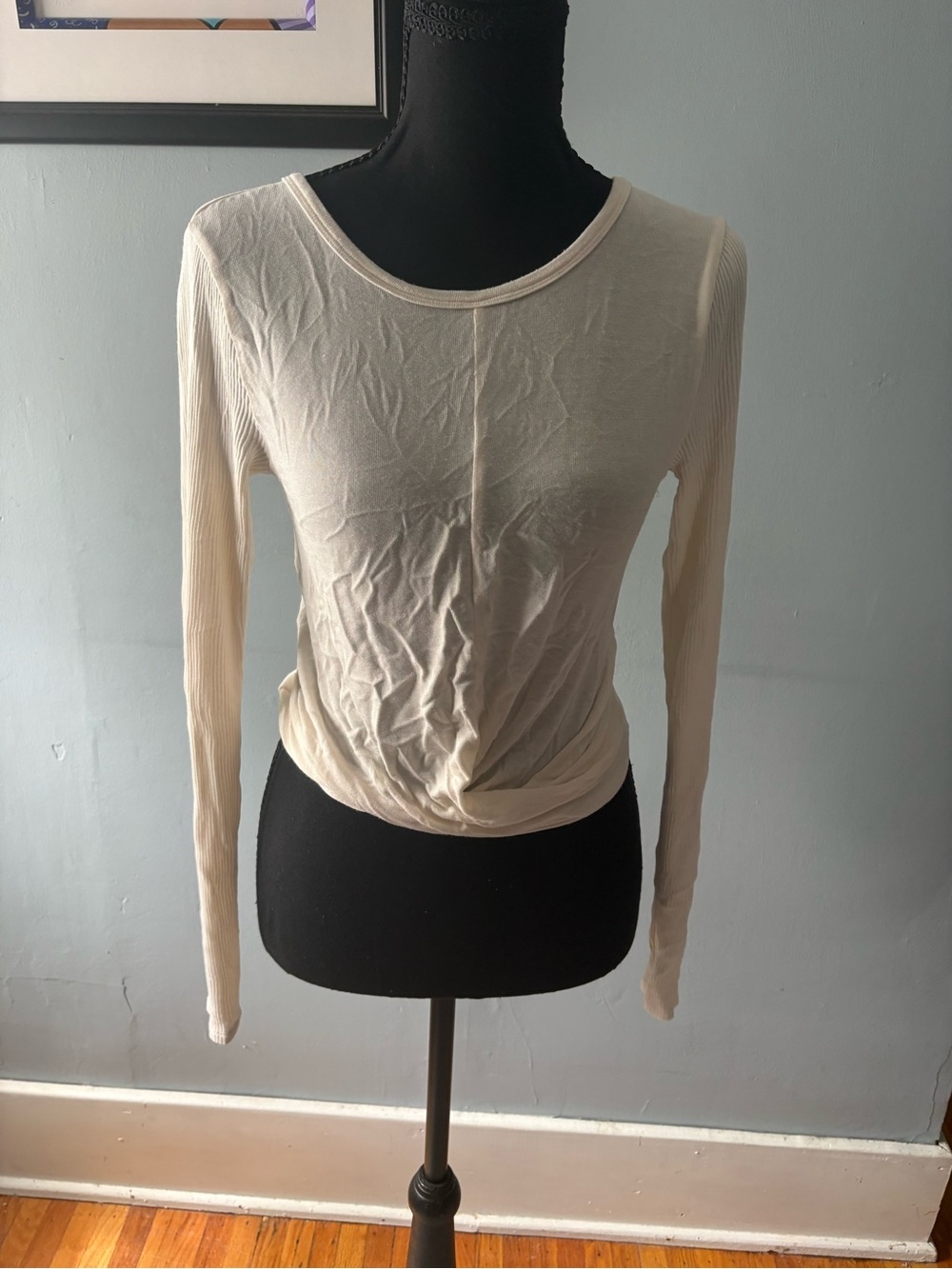 Alo Sweater Yoga Top Ivory Medium